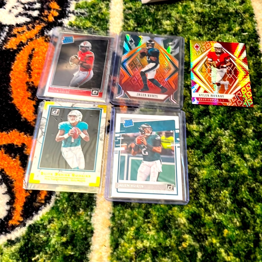 Football quarterback, NFL pack